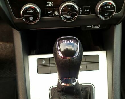 Серый Шкода Октавия, объемом двигателя 2 л и пробегом 289 тыс. км за 15000 $, фото 3 на Automoto.ua