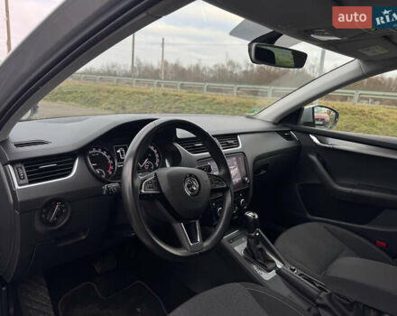 Серый Шкода Октавия, объемом двигателя 2 л и пробегом 291 тыс. км за 14800 $, фото 52 на Automoto.ua