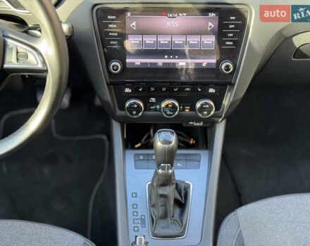 Сірий Шкода Октавія, об'ємом двигуна 1.97 л та пробігом 290 тис. км за 14850 $, фото 25 на Automoto.ua