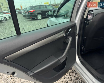 Серый Шкода Октавия, объемом двигателя 2 л и пробегом 291 тыс. км за 14800 $, фото 49 на Automoto.ua