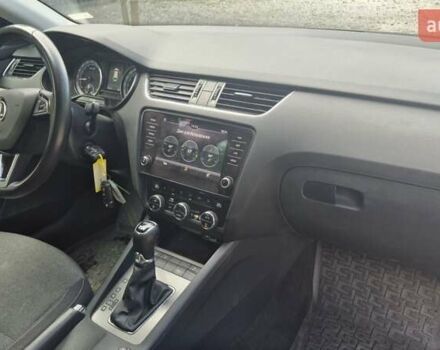Сірий Шкода Октавія, об'ємом двигуна 2 л та пробігом 216 тис. км за 17600 $, фото 45 на Automoto.ua