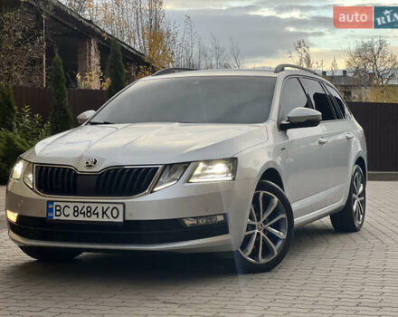 Шкода Октавия 2019 в Дрогобыче на Automoto.ua Серый Шкода Октавия, объемом двигателя 1.97 л и пробегом 231 тыс. км за 16999 $, фото 14 на Automoto.ua