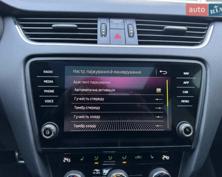 Сірий Шкода Октавія, об'ємом двигуна 2 л та пробігом 174 тис. км за 20500 $, фото 55 на Automoto.ua