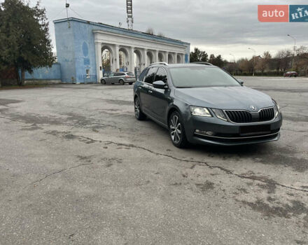 Сірий Шкода Октавія, об'ємом двигуна 1.97 л та пробігом 284 тис. км за 15700 $, фото 1 на Automoto.ua
