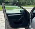 Сірий Шкода Октавія, об'ємом двигуна 1.6 л та пробігом 156 тис. км за 15549 $, фото 5 на Automoto.ua