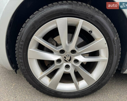 Серый Шкода Октавия, объемом двигателя 2 л и пробегом 175 тыс. км за 17999 $, фото 30 на Automoto.ua