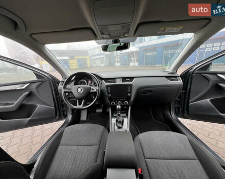 Серый Шкода Октавия, объемом двигателя 2 л и пробегом 270 тыс. км за 14500 $, фото 11 на Automoto.ua