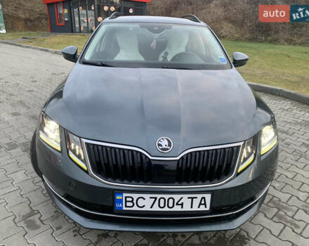 Серый Шкода Октавия, объемом двигателя 1.97 л и пробегом 290 тыс. км за 14800 $, фото 45 на Automoto.ua