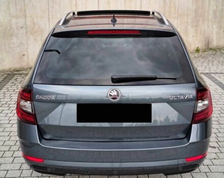 Сірий Шкода Октавія, об'ємом двигуна 2 л та пробігом 54 тис. км за 7500 $, фото 4 на Automoto.ua