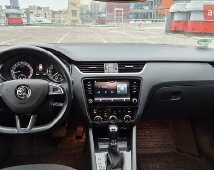 Серый Шкода Октавия, объемом двигателя 2 л и пробегом 235 тыс. км за 19800 $, фото 25 на Automoto.ua