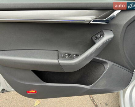 Серый Шкода Октавия, объемом двигателя 2 л и пробегом 175 тыс. км за 17999 $, фото 13 на Automoto.ua