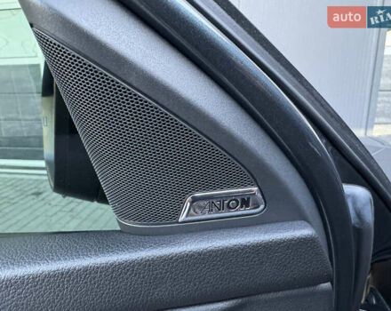 Серый Шкода Октавия, объемом двигателя 2 л и пробегом 174 тыс. км за 20500 $, фото 89 на Automoto.ua