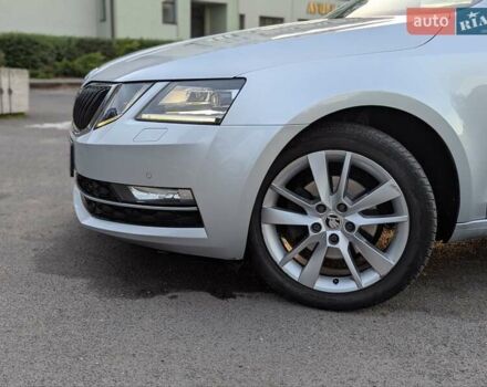 Серый Шкода Октавия, объемом двигателя 2 л и пробегом 238 тыс. км за 16299 $, фото 10 на Automoto.ua