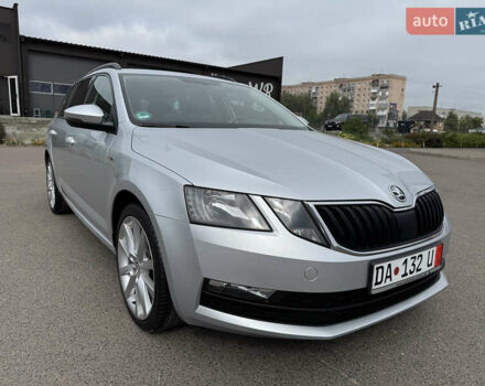 Серый Шкода Октавия, объемом двигателя 2 л и пробегом 259 тыс. км за 14970 $, фото 15 на Automoto.ua