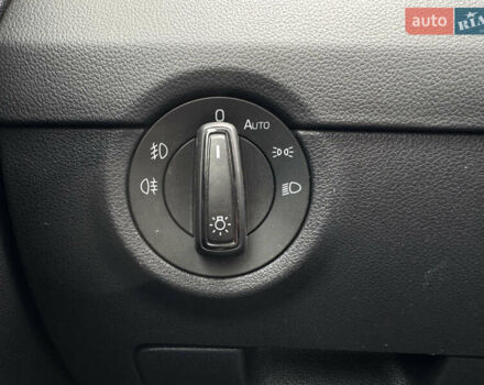 Серый Шкода Октавия, объемом двигателя 2 л и пробегом 259 тыс. км за 14970 $, фото 46 на Automoto.ua