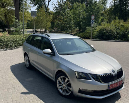 Сірий Шкода Октавія, об'ємом двигуна 1.6 л та пробігом 163 тис. км за 16100 $, фото 3 на Automoto.ua