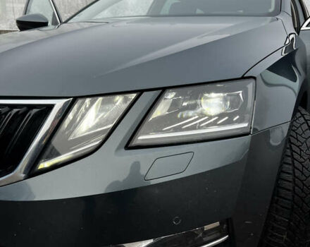 Серый Шкода Октавия, объемом двигателя 2 л и пробегом 270 тыс. км за 14500 $, фото 29 на Automoto.ua