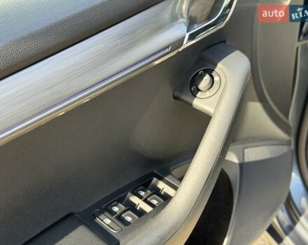 Сірий Шкода Октавія, об'ємом двигуна 1.97 л та пробігом 150 тис. км за 20900 $, фото 43 на Automoto.ua