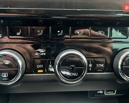 Серый Шкода Октавия, объемом двигателя 1.5 л и пробегом 255 тыс. км за 15990 $, фото 19 на Automoto.ua