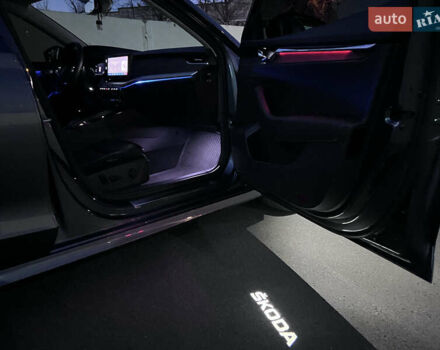 Шкода Октавия 2020 в Киеве на Automoto.ua Серый Шкода Октавия, объемом двигателя 1.97 л и пробегом 227 тыс. км за 20500 $, фото 84 на Automoto.ua