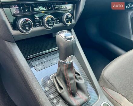 Шкода Октавия 2020 в Киеве на Automoto.ua Серый Шкода Октавия, объемом двигателя 1.98 л и пробегом 121 тыс. км за 24900 $, фото 20 на Automoto.ua