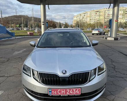 Серый Шкода Октавия, объемом двигателя 2 л и пробегом 182 тыс. км за 15300 $, фото 6 на Automoto.ua