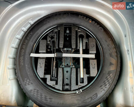 Сірий Шкода Октавія, об'ємом двигуна 1.97 л та пробігом 221 тис. км за 17800 $, фото 17 на Automoto.ua