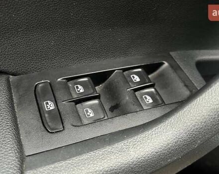 Серый Шкода Октавия, объемом двигателя 1.5 л и пробегом 255 тыс. км за 15990 $, фото 11 на Automoto.ua