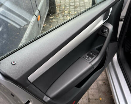 Серый Шкода Октавия, объемом двигателя 2 л и пробегом 185 тыс. км за 17500 $, фото 14 на Automoto.ua