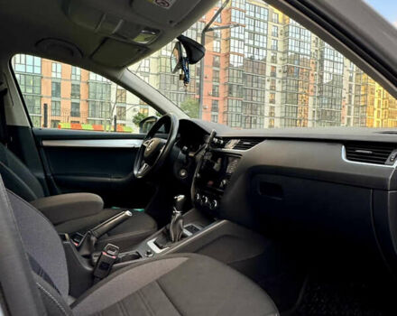 Сірий Шкода Октавія, об'ємом двигуна 1.6 л та пробігом 239 тис. км за 13950 $, фото 12 на Automoto.ua