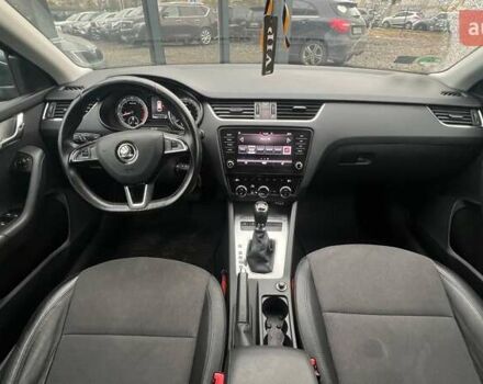 Серый Шкода Октавия, объемом двигателя 1.5 л и пробегом 255 тыс. км за 15990 $, фото 21 на Automoto.ua