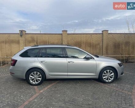 Сірий Шкода Октавія, об'ємом двигуна 1.6 л та пробігом 189 тис. км за 15499 $, фото 7 на Automoto.ua