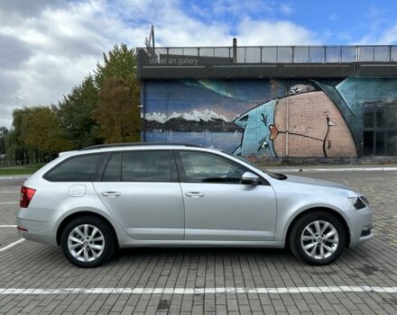 Серый Шкода Октавия, объемом двигателя 0 л и пробегом 185 тыс. км за 16999 $, фото 1 на Automoto.ua