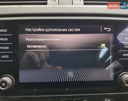 Шкода Октавия 2020 в Львове на Automoto.ua Серый Шкода Октавия, объемом двигателя 1.6 л и пробегом 185 тыс. км за 13400 $, фото 16 на Automoto.ua