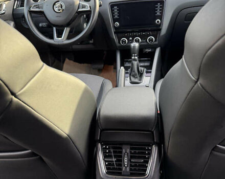 Серый Шкода Октавия, объемом двигателя 2 л и пробегом 182 тыс. км за 15300 $, фото 15 на Automoto.ua