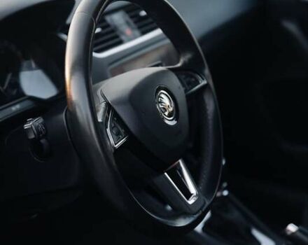 Шкода Октавия 2020 в Киеве на Automoto.ua Серый Шкода Октавия, объемом двигателя 1.97 л и пробегом 273 тыс. км за 15300 $, фото 32 на Automoto.ua