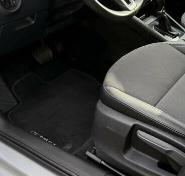 Серый Шкода Октавия, объемом двигателя 2 л и пробегом 182 тыс. км за 15300 $, фото 7 на Automoto.ua