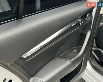 Шкода Октавія 2020 у Хмельницькому на Automoto.ua Сірий Шкода Октавія, об'ємом двигуна 1.97 л та пробігом 180 тис. км за 25800 $, фото 13 на Automoto.ua