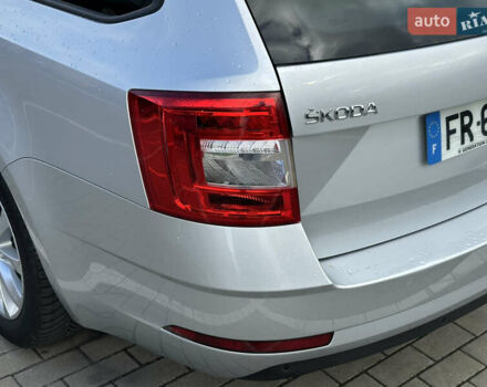 Серый Шкода Октавия, объемом двигателя 2 л и пробегом 185 тыс. км за 17500 $, фото 13 на Automoto.ua