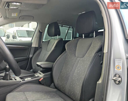 Серый Шкода Октавия, объемом двигателя 2 л и пробегом 166 тыс. км за 19900 $, фото 22 на Automoto.ua