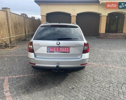 Сірий Шкода Октавія, об'ємом двигуна 1.6 л та пробігом 189 тис. км за 15499 $, фото 5 на Automoto.ua