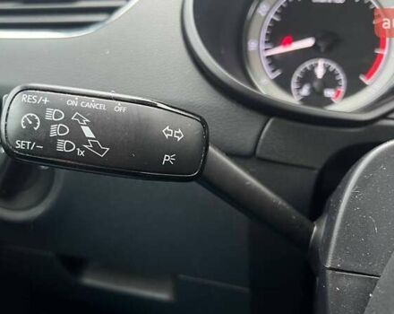 Серый Шкода Октавия, объемом двигателя 1.5 л и пробегом 255 тыс. км за 15990 $, фото 15 на Automoto.ua