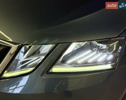 Серый Шкода Октавия, объемом двигателя 1.97 л и пробегом 283 тыс. км за 17499 $, фото 53 на Automoto.ua