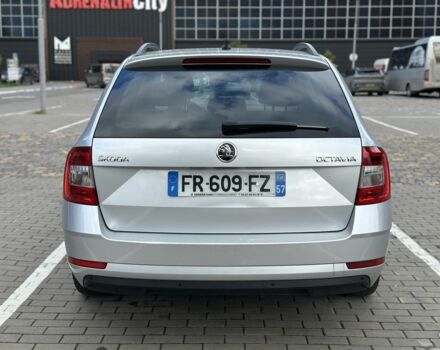 Серый Шкода Октавия, объемом двигателя 0 л и пробегом 185 тыс. км за 16999 $, фото 4 на Automoto.ua