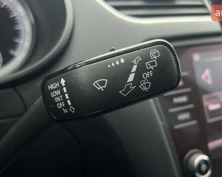 Серый Шкода Октавия, объемом двигателя 1.5 л и пробегом 255 тыс. км за 15990 $, фото 16 на Automoto.ua