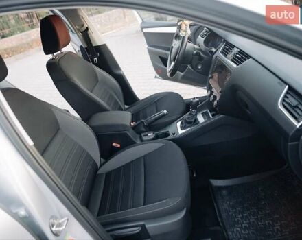 Шкода Октавия 2020 в Киеве на Automoto.ua Серый Шкода Октавия, объемом двигателя 1.97 л и пробегом 273 тыс. км за 15300 $, фото 41 на Automoto.ua