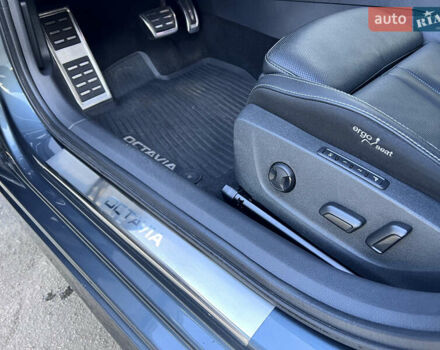 Шкода Октавия 2020 в Киеве на Automoto.ua Серый Шкода Октавия, объемом двигателя 1.97 л и пробегом 227 тыс. км за 20500 $, фото 47 на Automoto.ua