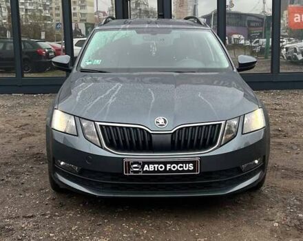 Серый Шкода Октавия, объемом двигателя 1.5 л и пробегом 255 тыс. км за 15990 $, фото 1 на Automoto.ua