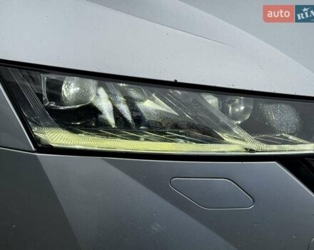 Шкода Октавія 2020 у Хмельницькому на Automoto.ua Сірий Шкода Октавія, об'ємом двигуна 1.97 л та пробігом 180 тис. км за 25800 $, фото 18 на Automoto.ua