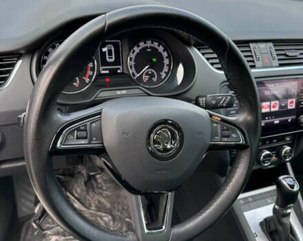 Серый Шкода Октавия, объемом двигателя 2 л и пробегом 185 тыс. км за 17500 $, фото 22 на Automoto.ua